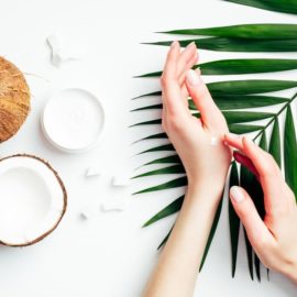 Como usar o óleo de coco na pele: criando produtos divertidos
